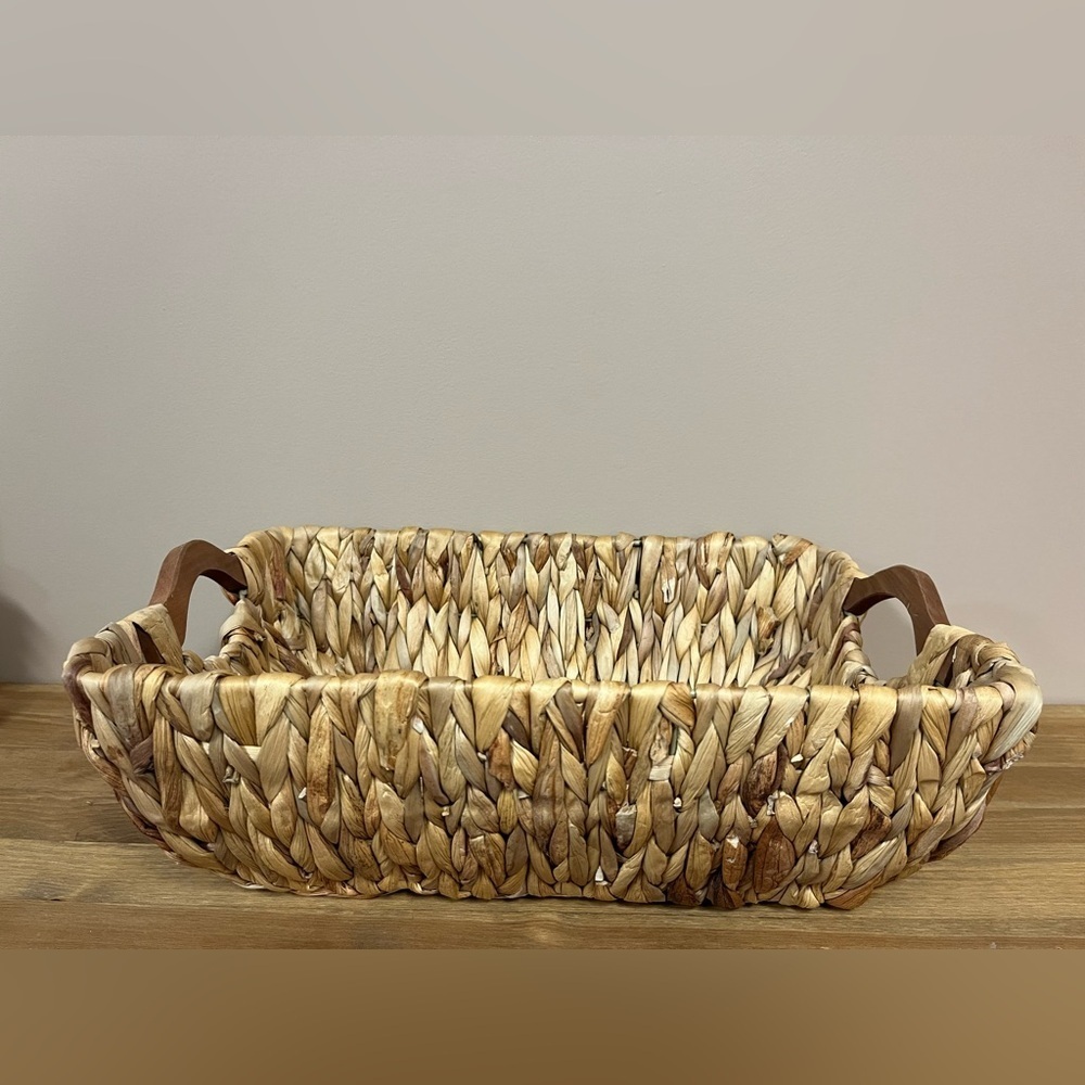 Woven Hyacinth Rectangular Basket with Wooden Handles - Picture 2 of 3